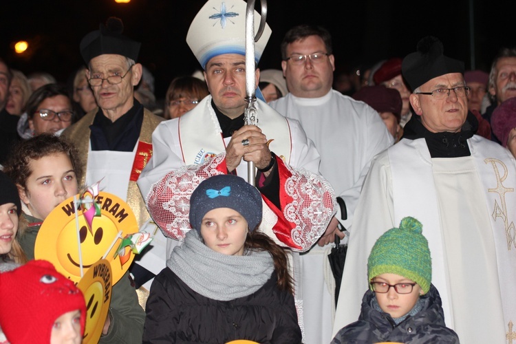 Powitanie ikony MB Częstochowskiej w parafii św. Stanisława w Skierniewicach