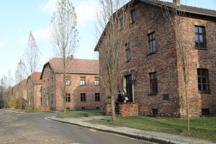 Msza Święta 2 listopada w KL Auschwitz