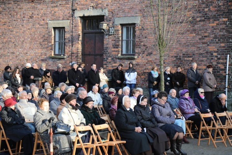 Msza Święta 2 listopada w KL Auschwitz