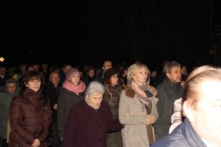 Powitanie ikony MB Częstochowskiej w parafii Niepokalanego Serca NMP w Skierniewicach