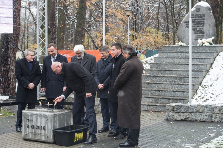 Wmurowanie kamienia węgielnego pod Muzeum Piłsudskiego