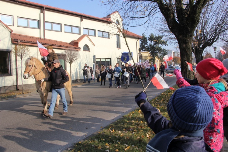 Marsz patriotyczny w Łowiczu