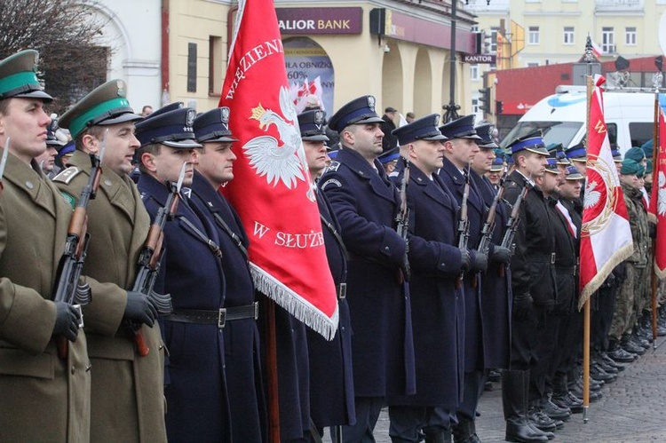 Obchody 98. rocznicy odzyskania przez Polskę niepodległości