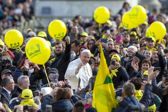 Włączanie przez miłosierdzie