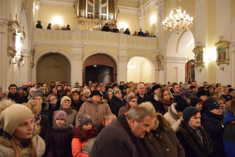 Powitanie ikony MB Częstochowskiej w Regnowie