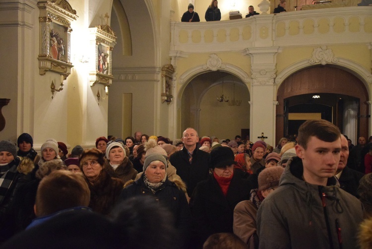 Powitanie ikony MB Częstochowskiej w Regnowie