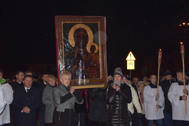 Powitanie ikony MB Częstochowskiej w Białej Rawskiej