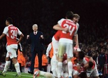 Od 20 lat Arsene Wenger cieszy się z wygranych razem z piłkarzami Arsenalu