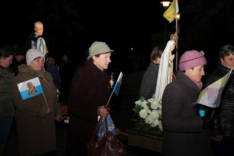 Powitanie ikony MB Częstochowskiej w Szczukach