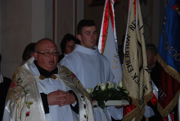 Powitanie ikony MB Częstochowskiej w Sadkowicach