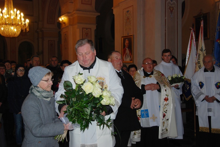 Powitanie ikony MB Częstochowskiej w Sadkowicach