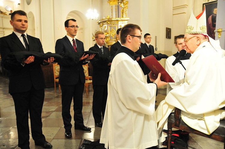 Obłóczyny alumnów trzeciego roku