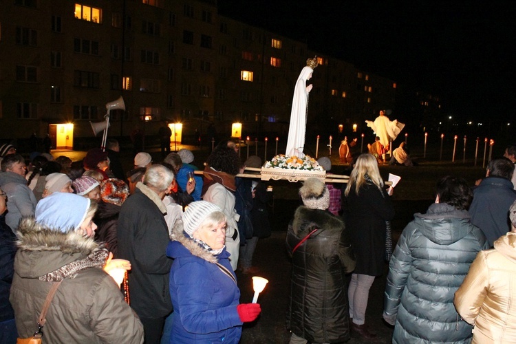 Głuszyca. Procesja ulicami miasta