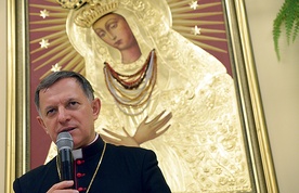 O sytuacji katolików za wschodnią granicą opowiada abp Mieczysław Mokrzycki.