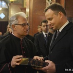 Prezydent Andrzej Duda w piekarskiej bazylice