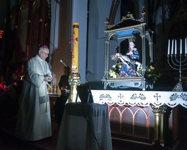 Adwentowe Czuwanie Młodych w Złocieńcu. 