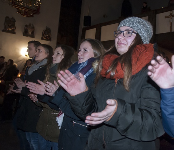 Adwentowe Czuwanie Młodych w Złocieńcu. 