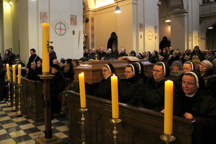 Pogrzeb o. Jana Pawła Konobrodzkiego