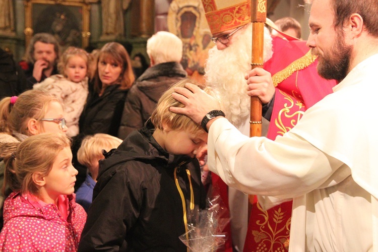 Św. Mikołaj u paulinów