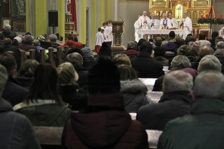 Siemianowice powierzyły się Niepokalanemu Sercu Maryi