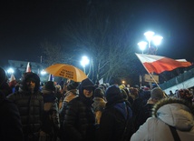 Protest pod Sejmem