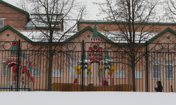 Rosyjski MSZ dementuje, jakoby zamknięto anglo-amerykańską szkołę