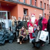 Ponad 150 gier i ogromną niespodziankę sprawili uczestnicy świdwińskiej akcji dzieciom z domu dziecka. 