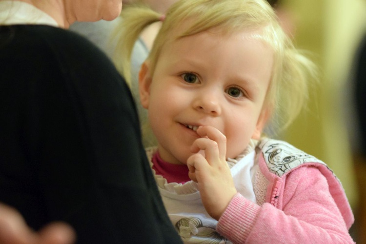 Katolickie gimnazjum w Świdnicy świętuje