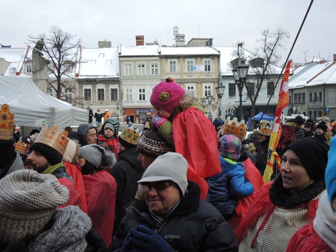 6. Orszak Trzech Króli w Bielsku-Białej - na Rynku AD 2017