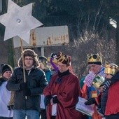 Po raz 4 orszak z Trzema Mędrcami przeszedł przez Radzanów nad Wkrą