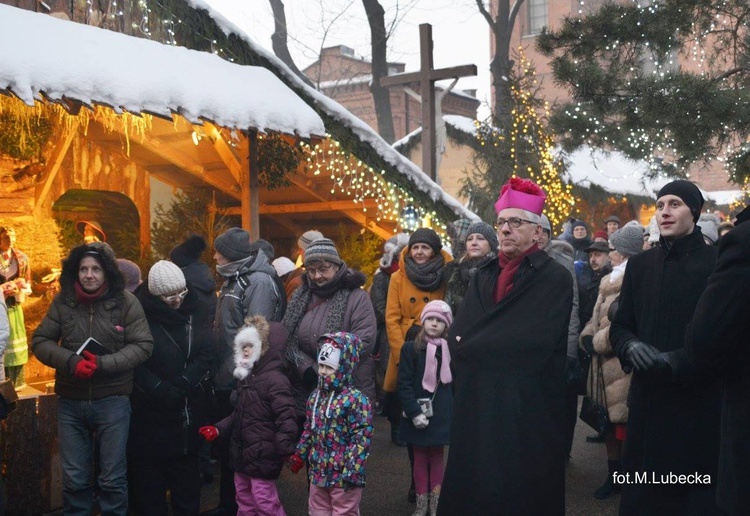 Rodzinne kolędowanie w Piekarach