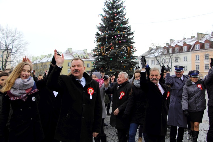 Polonez maturzystów w Łowiczu