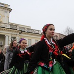 Polonez maturzystów w Łowiczu