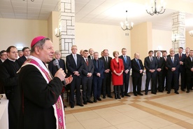 Bp Tomasik podziękował samorządowcom za współpracę