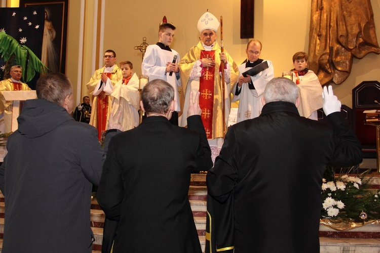 Erygowanie chorągwi św. Maksymiliana Kolbego w Słupsku