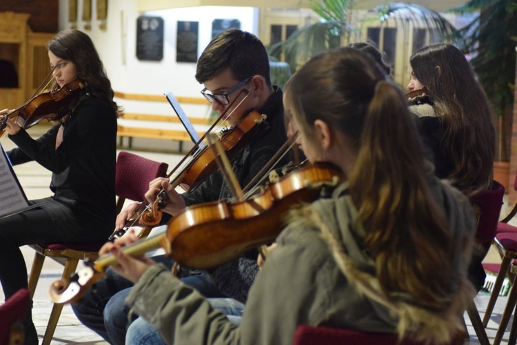 I Charytatywny Koncert Uczniów Szkół Muzycznych w Świdnicy