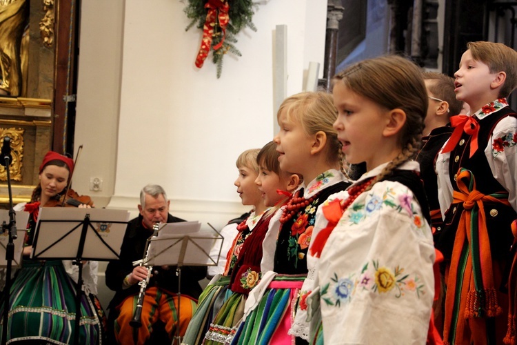 Kolędowanie z "Koderkami"