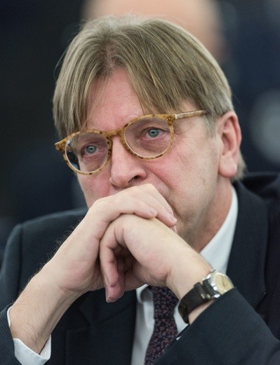 Verhofstadt wycofał się z wyścigu o fotel Przewodniczącego PE