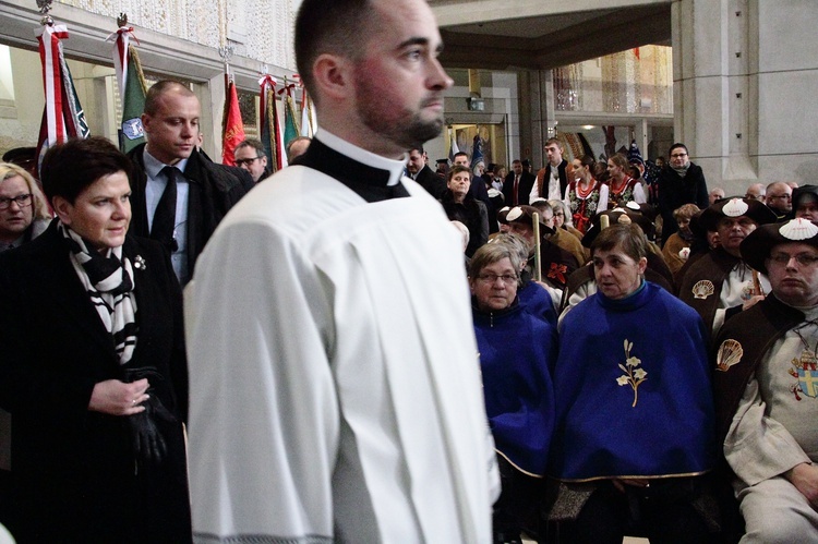 Msza dziękczynna za posługę kard. Stanisława Dziwisza cz. 1