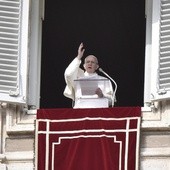 Franciszek w orędziu do ludzi mediów: przekazujmy nadzieję i ufność