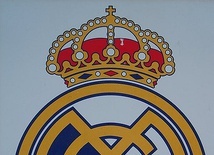 Real Madryt znów usuwa krzyż z herbu - dla pieniędzy