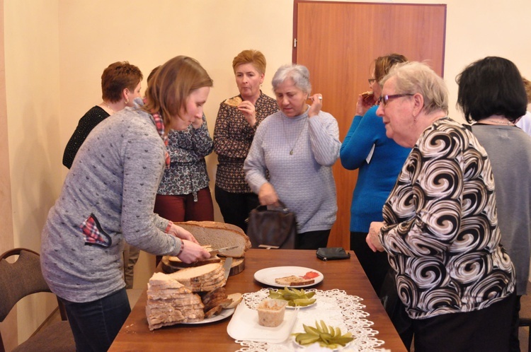 Kobieta w Borzęcinie