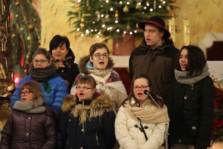 Kolędowanie Caritas i osób niepełnosprawnych w Bielsku-Białej - 2017