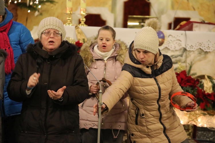 Kolędowanie Caritas i osób niepełnosprawnych w Bielsku-Białej - 2017