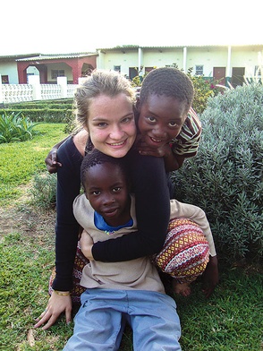 Beata prawie rok spędziła na misji w Afryce.