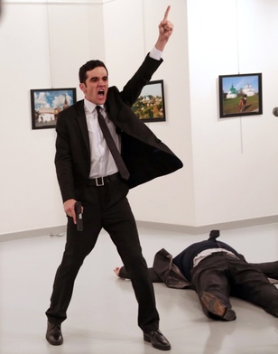 World Press Photo wygrało zdjęcie przedstawiające zabójcę