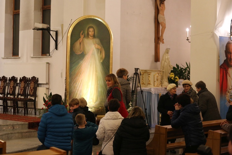 Znaki Bożego Miłosierdzia w Nidku