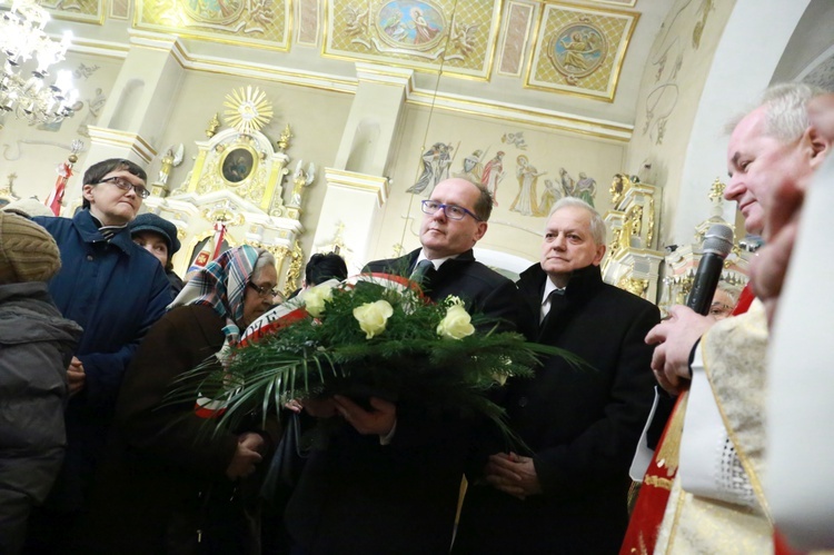 Tablica ks. Stanisława Fiołka