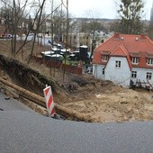 Osunięta skarpa przy ul. Sienkiewicza