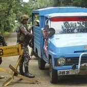 Władze Filipin potwierdzą, że islamiści ścięli niemieckiego zakładnika